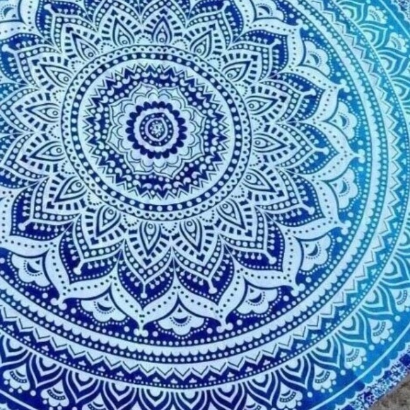🎊 Host Pick🎉 Bohemian Blue Mandala Beach Yoga Throw - Picture 4 of 16